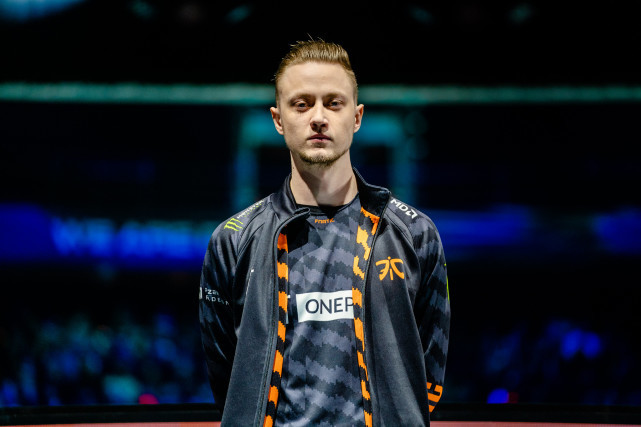 开云体育官网-NS力克LGD，Oner团战一打五宿命之战入围赛，技惊四座